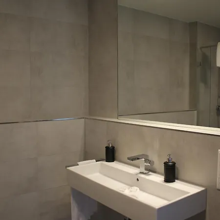 Exklusives Mit Großer Dachterrasse