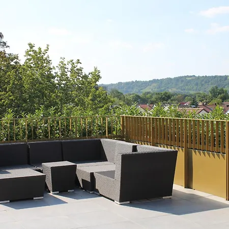 Apartment Exklusives Mit Großer Dachterrasse *