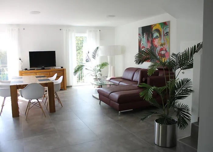 Apartament Exklusives Mit Grosser Dachterrasse Ratyzbona